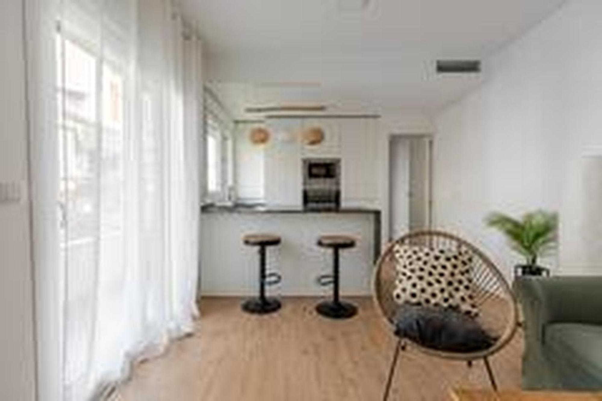 Apartamentos Nuevo Con Aire Y Wifi Aguilas Luaran gambar